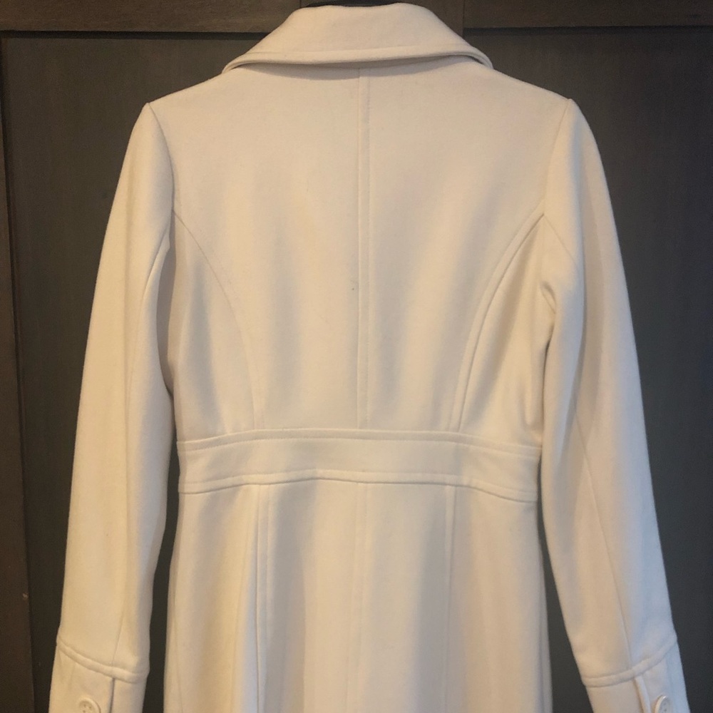 Beautiful Tulle cream wool coat